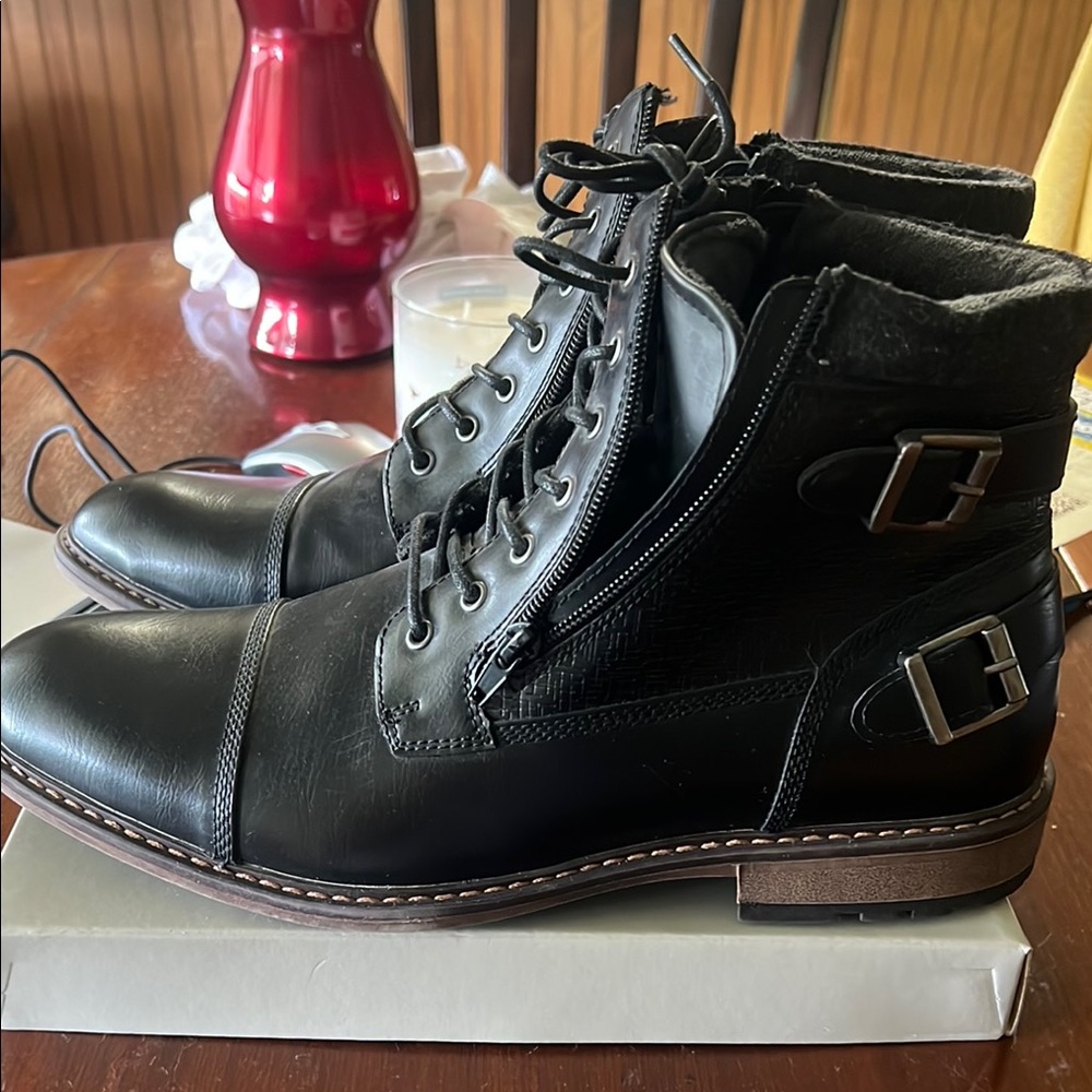 Vostey Men's Black Leather Lace-Up Boots